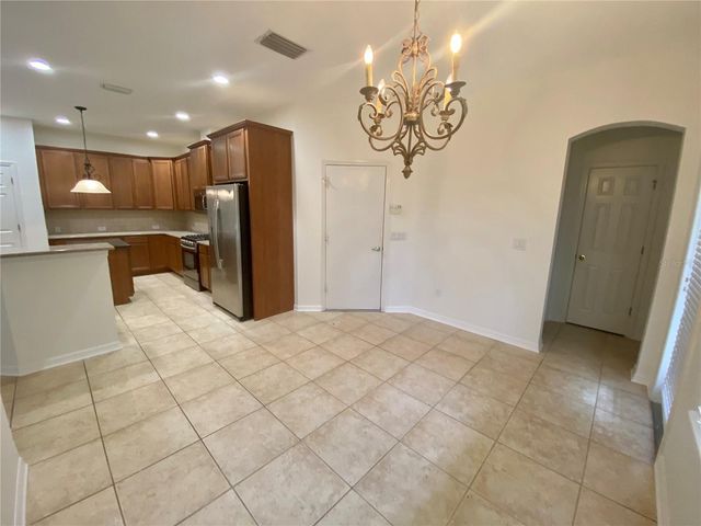 6610 PORTLAND OAK COURT, Tampa, FL 33647