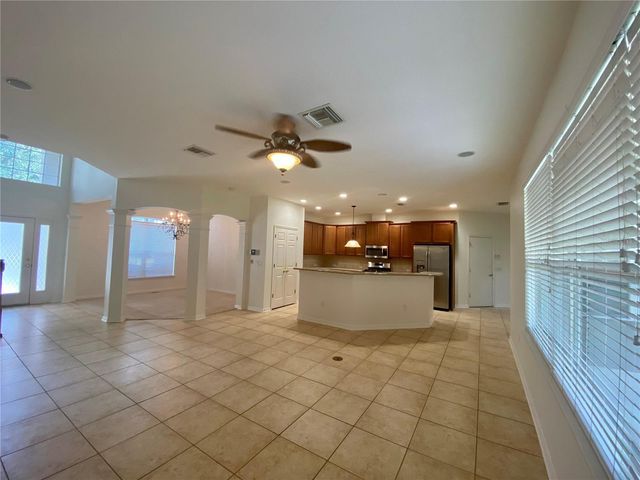 6610 PORTLAND OAK COURT, Tampa, FL 33647