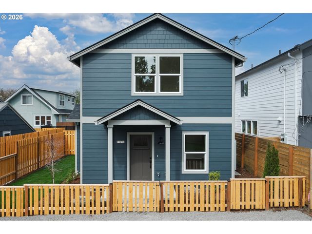 6909 Ne Multnomah St C, Portland, OR 97213