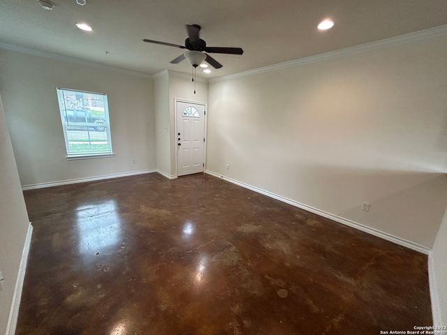 622 Meadow Arbor Ln Unit 1, Universal City, TX 78148
