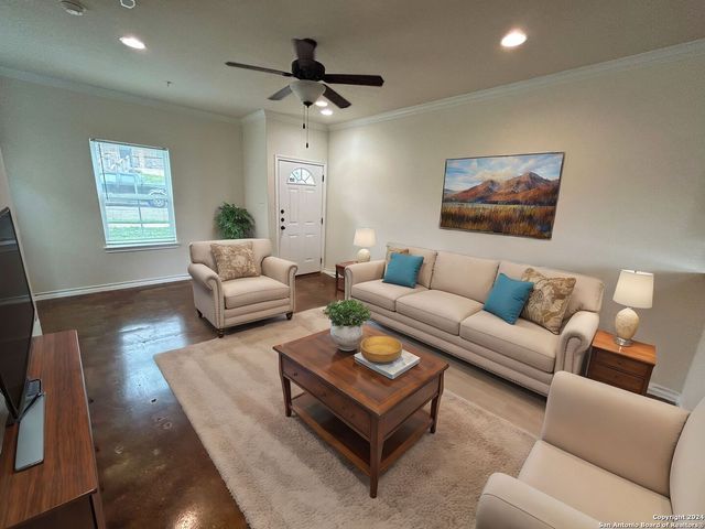 622 Meadow Arbor Ln Unit 1, Universal City, TX 78148