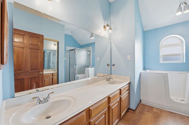 3206 N Peach Hollow Circle, Pearland, TX 77584