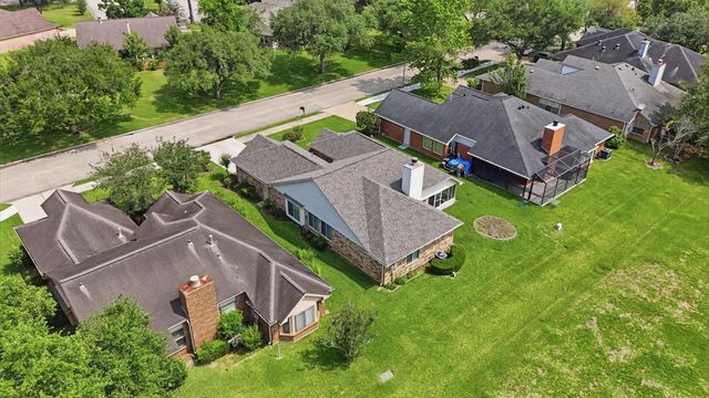 3206 N Peach Hollow Circle, Pearland, TX 77584