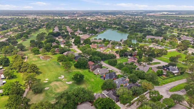 3206 N Peach Hollow Circle, Pearland, TX 77584