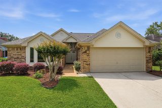 3206 N Peach Hollow Circle, Pearland, TX 77584