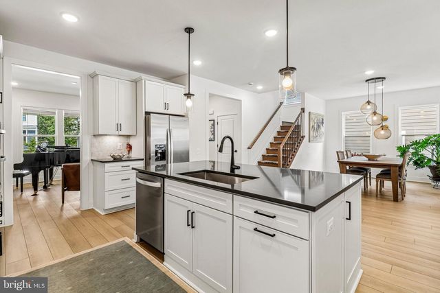 42747 CANNON CHAPEL DR, Leesburg, VA 20176