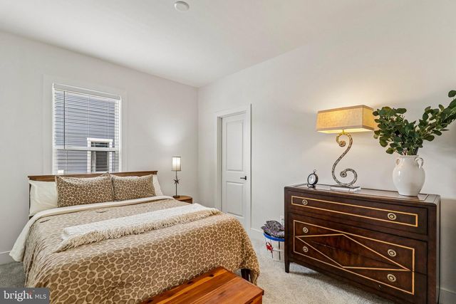 42747 CANNON CHAPEL DR, Leesburg, VA 20176