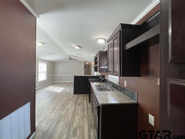 19250 Rocky Ln, Tyler, TX 75703
