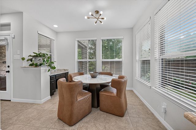 1200 Jasmine Street, Lantana, TX 76226