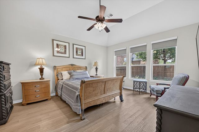 1200 Jasmine Street, Lantana, TX 76226