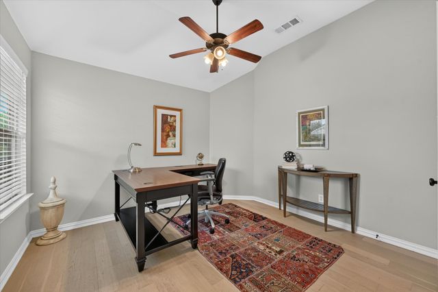 1200 Jasmine Street, Lantana, TX 76226
