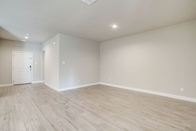 429 Valentine Court, Burleson, TX 76028