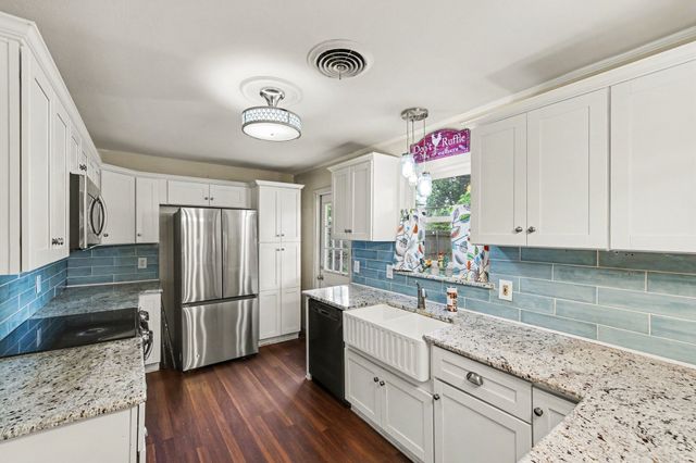 209 Linda Lane, Irving, TX 75062