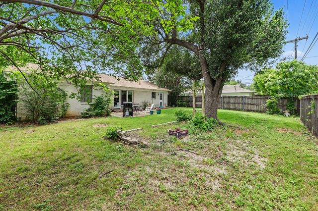 209 Linda Lane, Irving, TX 75062