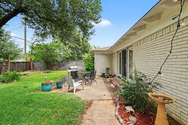 209 Linda Lane, Irving, TX 75062