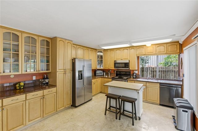 1038 Angus Court, San Marcos, CA 92069