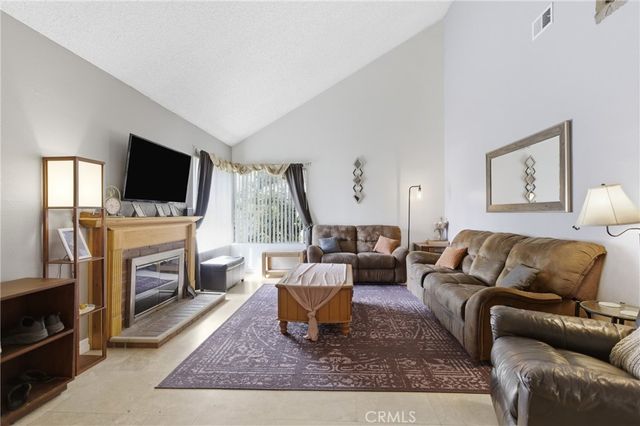 1038 Angus Court, San Marcos, CA 92069