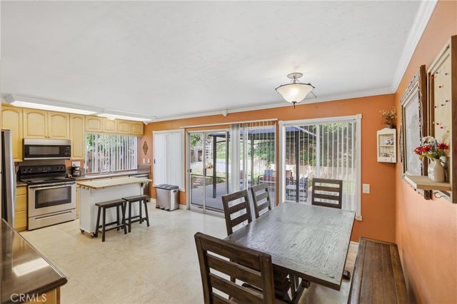 1038 Angus Court, San Marcos, CA 92069