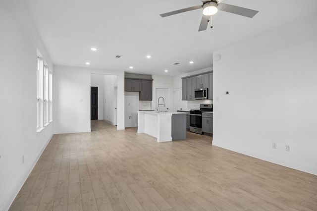 530 Magellan Road, Seagoville, TX 75159