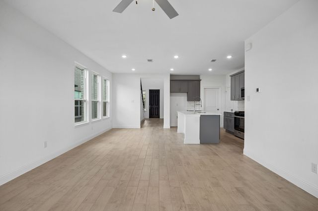 530 Magellan Road, Seagoville, TX 75159