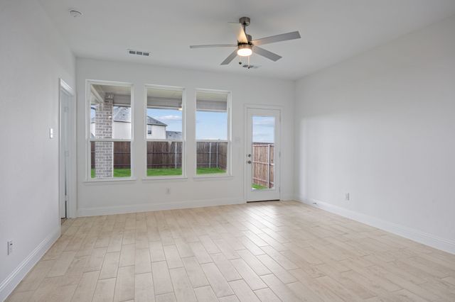 530 Magellan Road, Seagoville, TX 75159