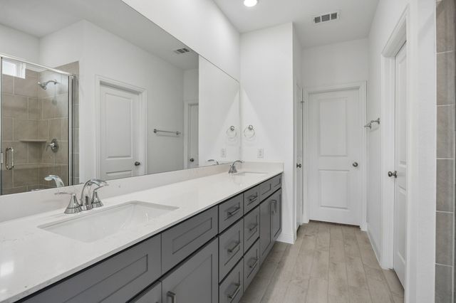 530 Magellan Road, Seagoville, TX 75159