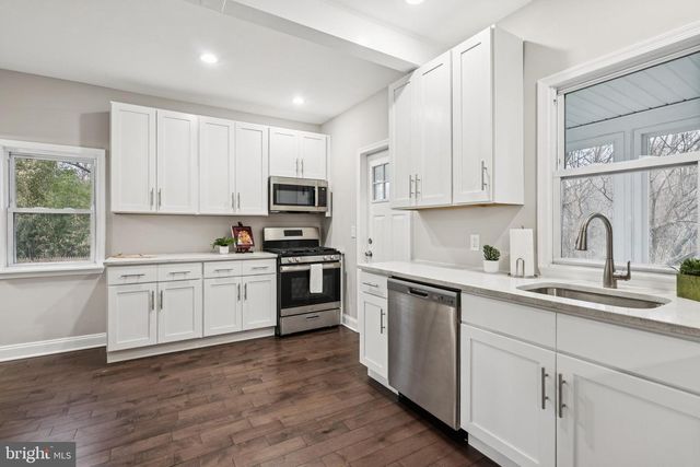 436 RANKIN, Deptford, NJ 08096