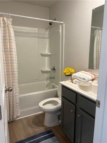 400 WHITETAIL Circle, Canton, GA 30115
