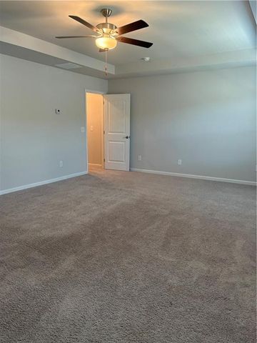 400 WHITETAIL Circle, Canton, GA 30115