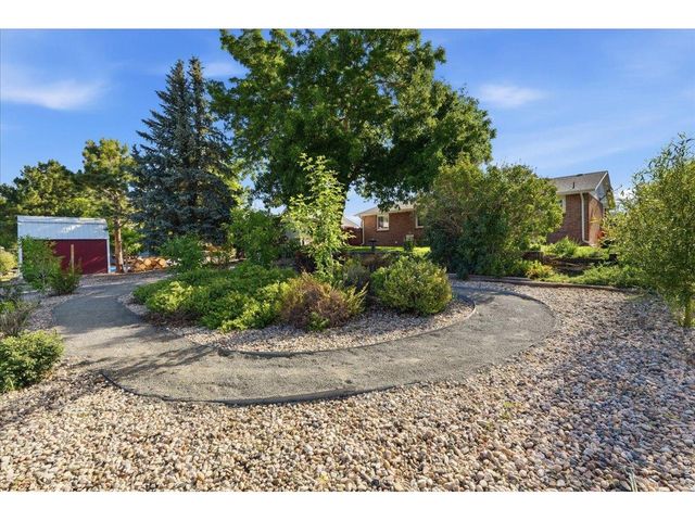 4891 Filbert Dr, Loveland, CO 80538