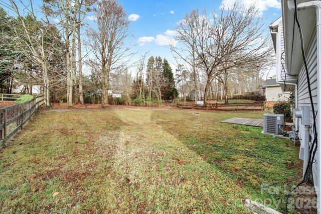 1308 Cindy Carr Drive, Matthews, NC 28105