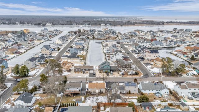 905 Clairmore Avenue, Lanoka Harbor, NJ 08734