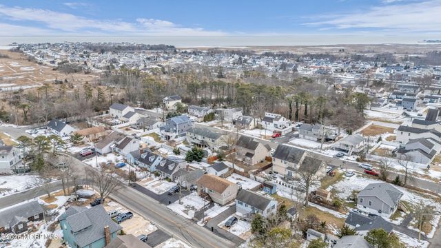 905 Clairmore Avenue, Lanoka Harbor, NJ 08734