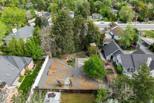 1726 E VINE ST, Murray, UT 84121
