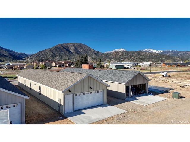 10804 Willow Ave, Poncha Springs, CO 81242