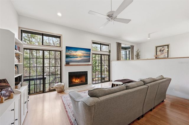 5324 NW 9TH LANE, Gainesville, FL 32605