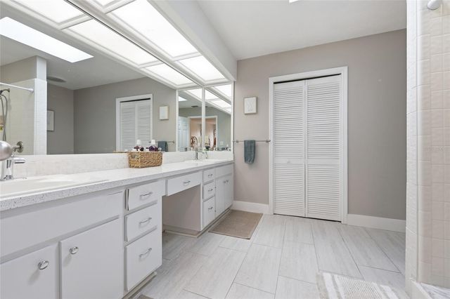 5324 NW 9TH LANE, Gainesville, FL 32605