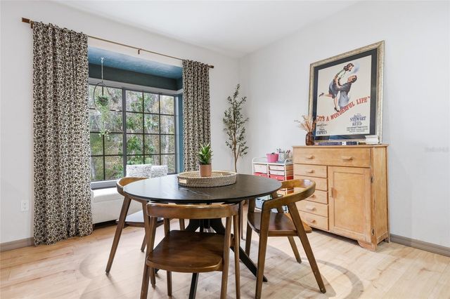 5324 NW 9TH LANE, Gainesville, FL 32605