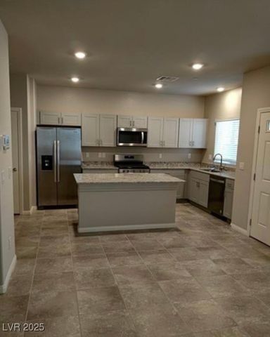 532 Ripple Brook Court, Henderson, NV 89044