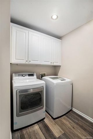 6033 Campfire Circle, Clarkston, MI 48346