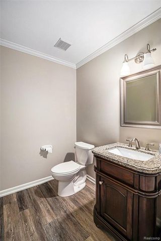 6033 Campfire Circle, Clarkston, MI 48346