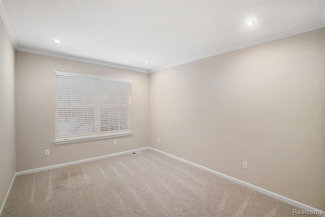 6033 Campfire Circle, Clarkston, MI 48346