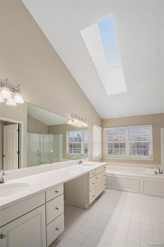 6033 Campfire Circle, Clarkston, MI 48346