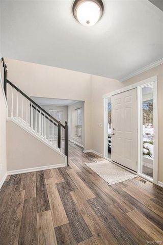 6033 Campfire Circle, Clarkston, MI 48346