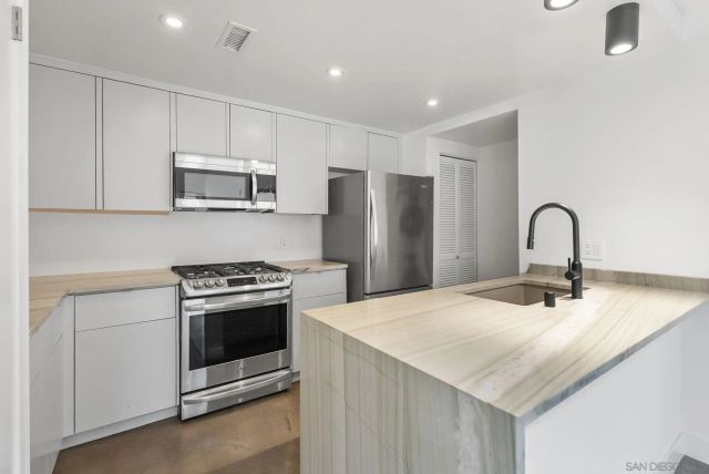 701 Kettner Blvd. 100, San Diego, CA 92101