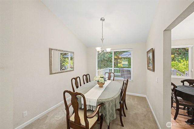 19719 41st Avenue NE, Lake Forest Park, WA 98155