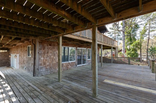 334 Creekwood Lane, Blounts Creek, NC 27814