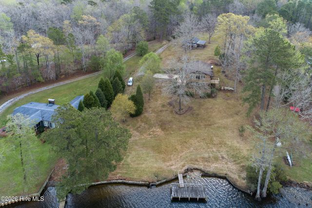 334 Creekwood Lane, Blounts Creek, NC 27814