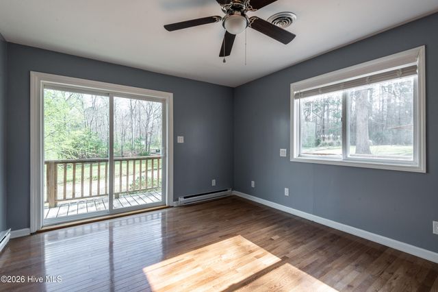 334 Creekwood Lane, Blounts Creek, NC 27814