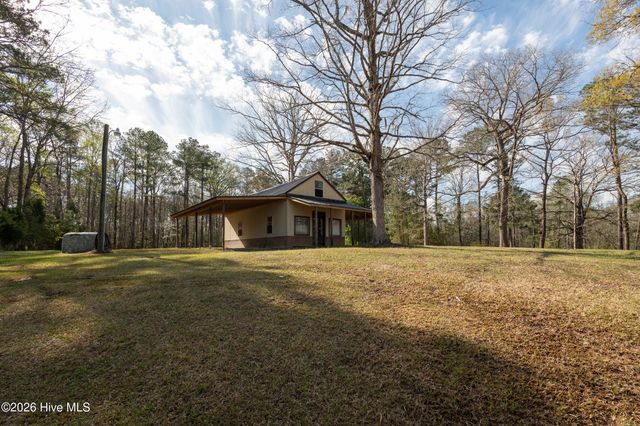 334 Creekwood Lane, Blounts Creek, NC 27814
